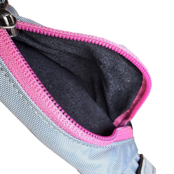 Patagonia One Crossbody Sling Pack Bag Gray Pink Hiking Outdoors Mint Cond 8L - Picture 7 of 8